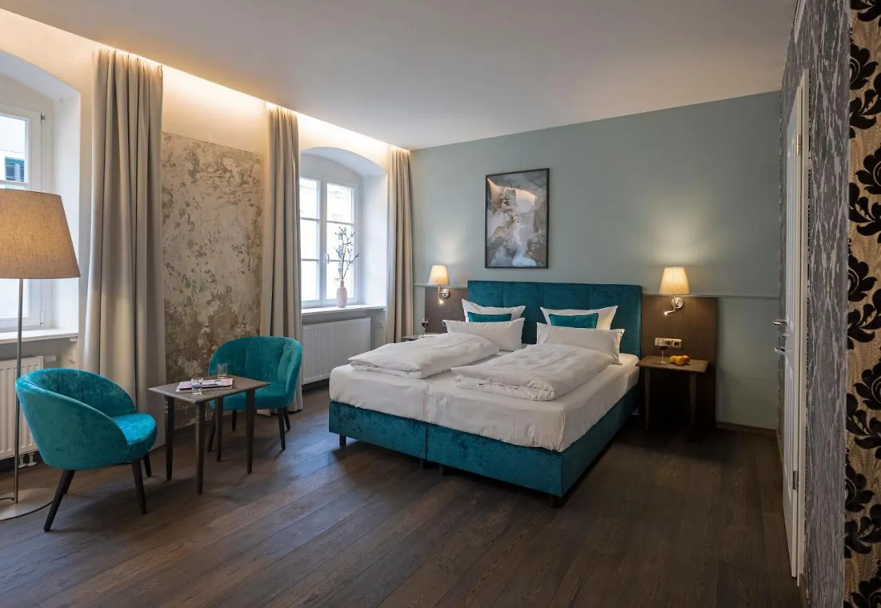 Altstadthotel Der Patrizier Regensburg Hotel