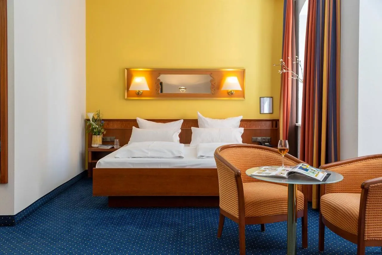 Altstadthotel Der Patrizier Regensburg