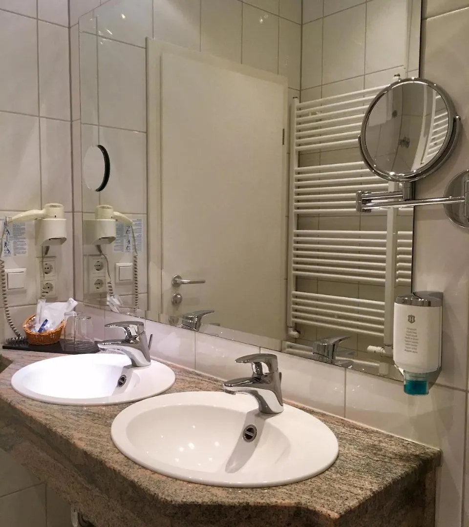 Altstadthotel Der Patrizier Ratisbonne 4*,