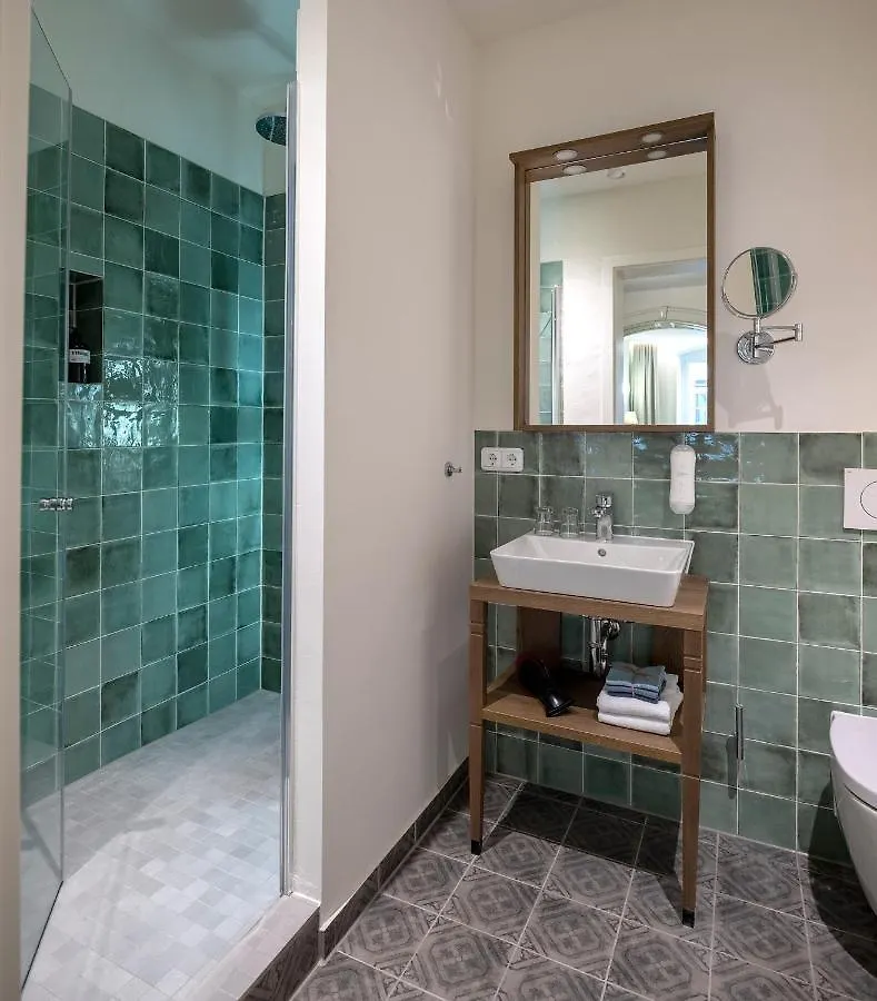 Altstadthotel Der Patrizier Ratisbona 4*,