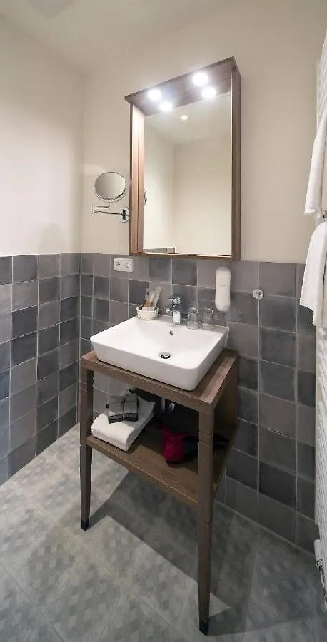 Altstadthotel Der Patrizier Ratisbona 4*,