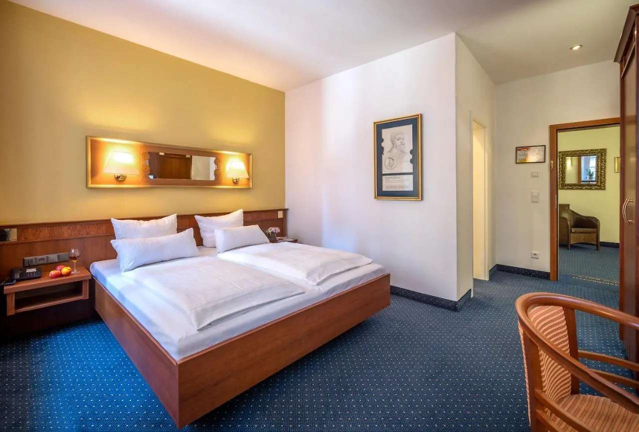 Altstadthotel Der Patrizier Ratisbona Alemania