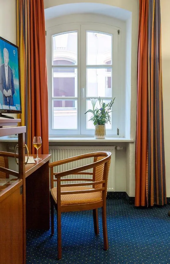 Altstadthotel Der Patrizier Regensburg 4*,  Tyskland