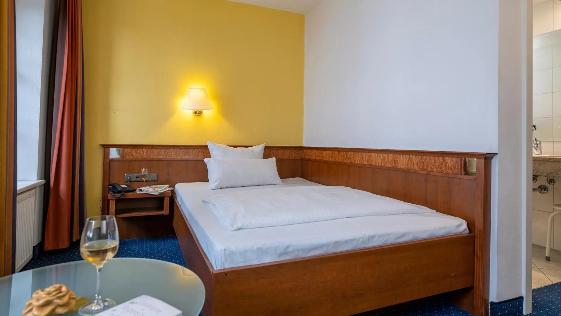 Altstadthotel Der Patrizier Ratisbona