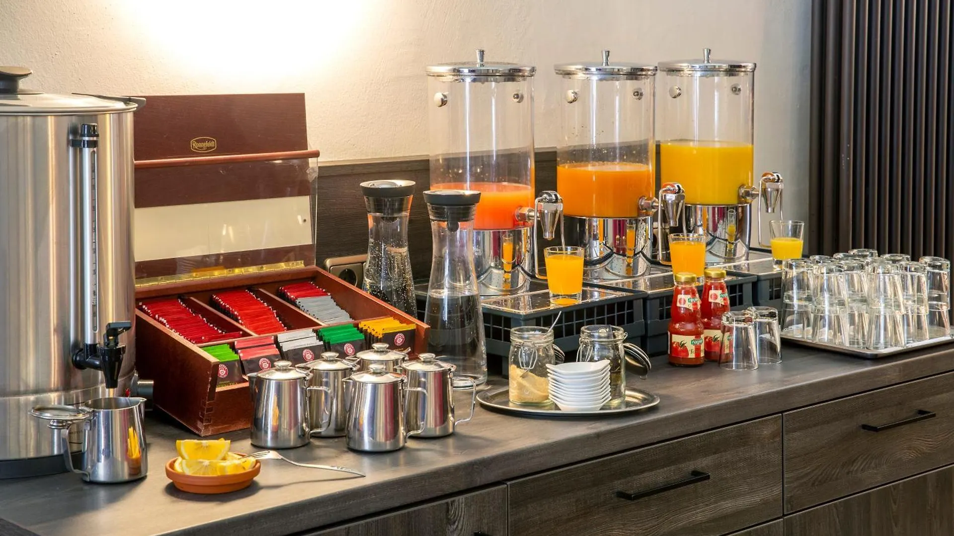 Altstadthotel Der Patrizier Ratisbona 4*,  Alemania